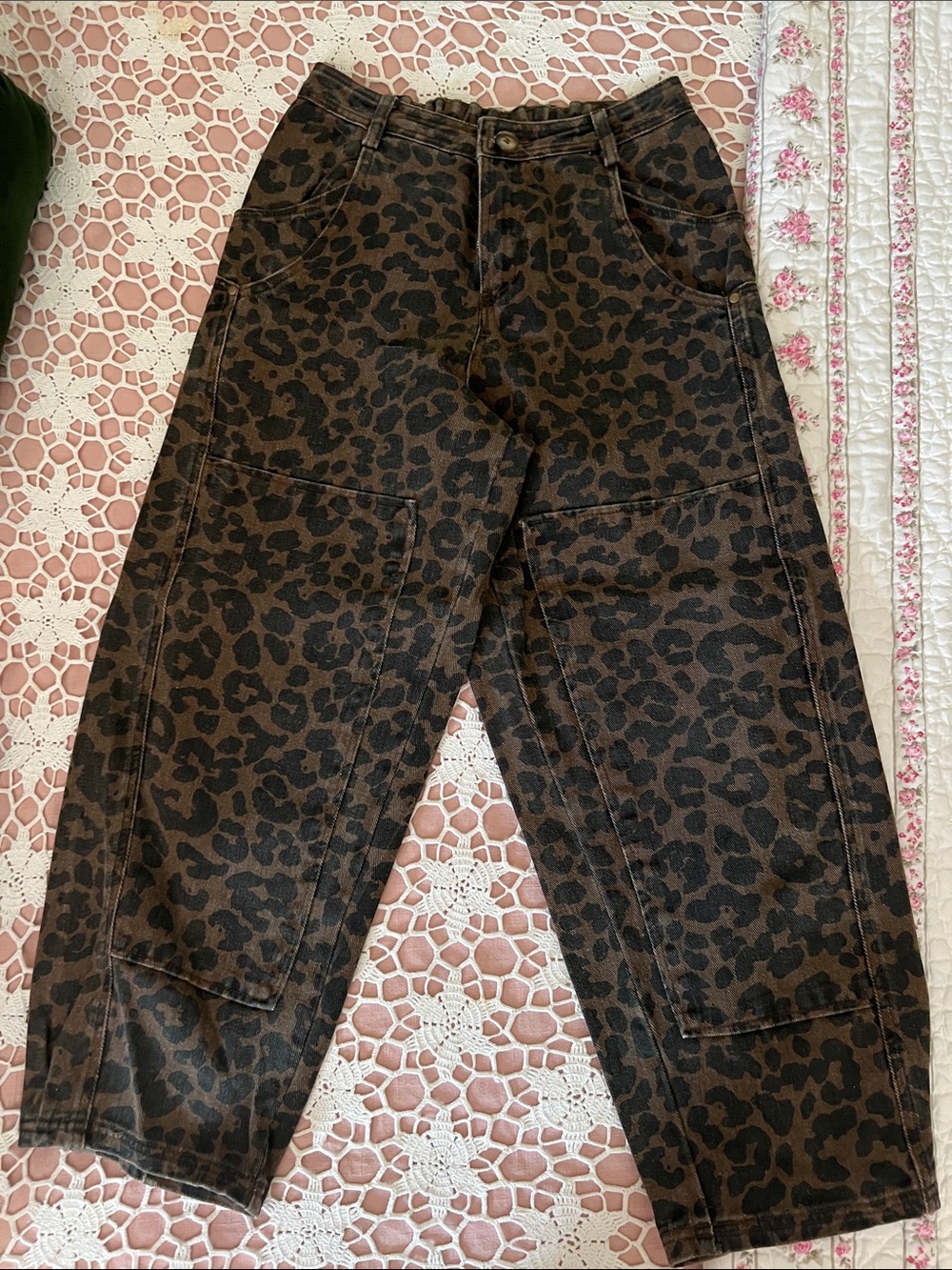 So Me Boutique Leopard Print High-Waist Barrel denim